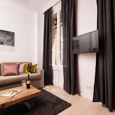 Appartement Short Group Gracia Serviced